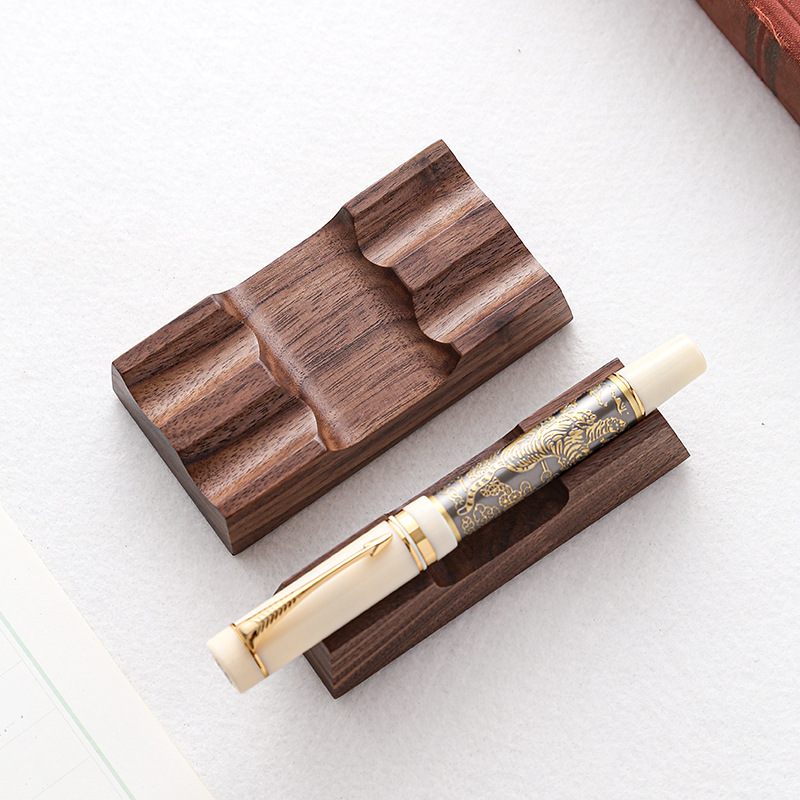 Portapenne in Legno di Noce pe - Pen Rest Single recensione e prezzo